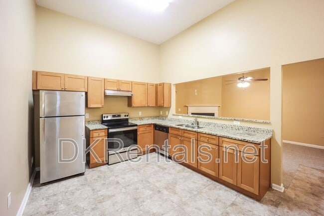 Building Photo - 4827 Wolfcreek View