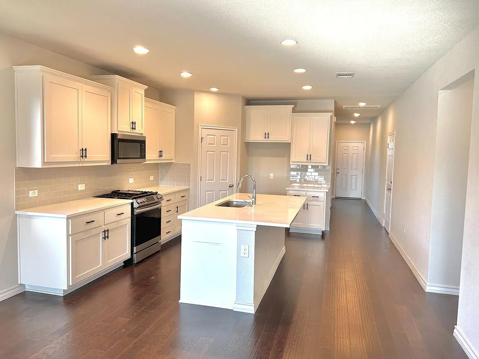 Building Photo - 7305 Vidrine St