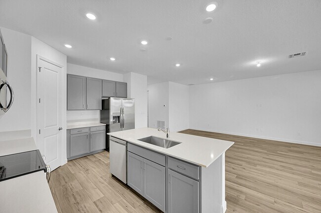 Building Photo - 3501 Harborside Ave