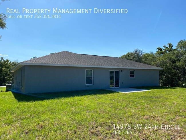 Building Photo - Desirable SW Ocala Neighborhood 4/2/2 *WON...