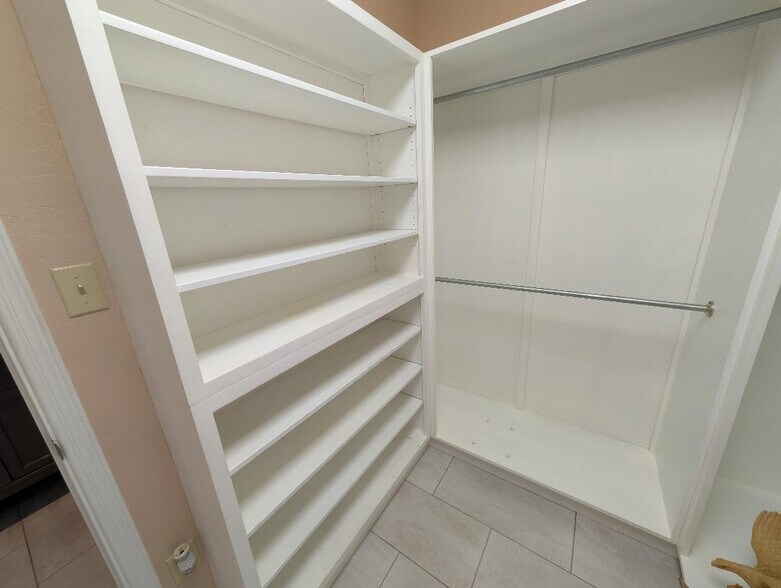 Master Bedroom Closet - 1073 Miss Bev Ave