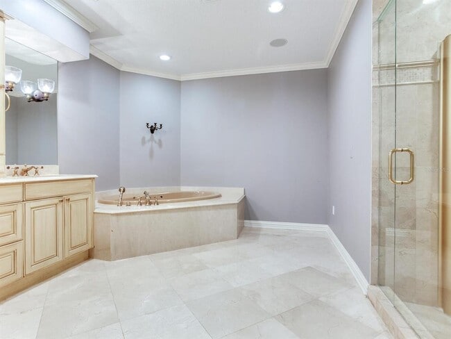 Building Photo - 3507 Bayshore Blvd