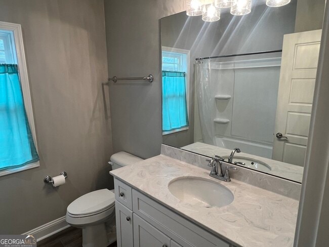 Building Photo - 102 Richard Lee Dr