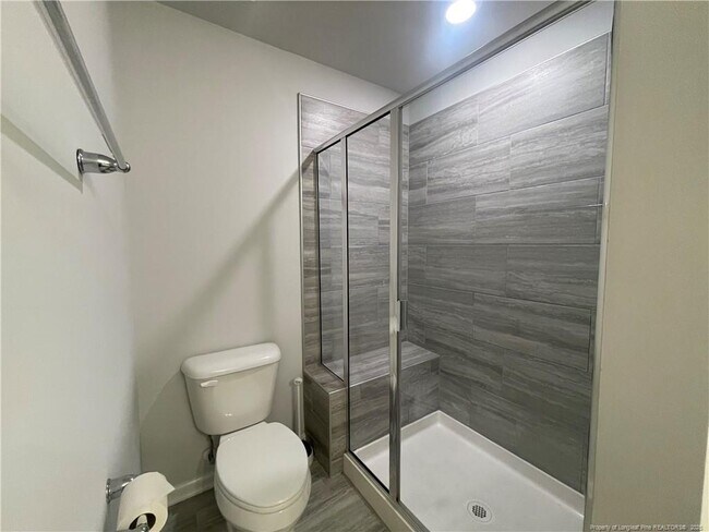 Building Photo - 4923 Southern Magnolia Dr