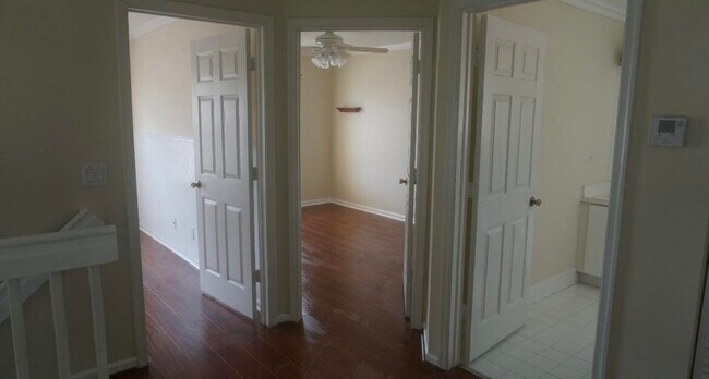 Building Photo - 10787 Fillmore Dr