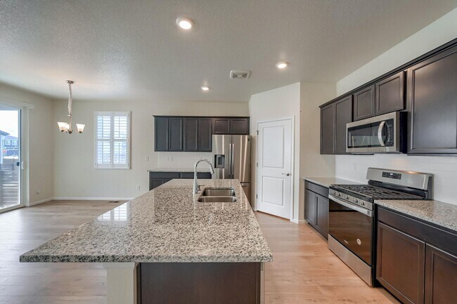 Building Photo - 4 Bedroom single family Ranch (Conner) hom...