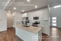 Building Photo - 2051 N Chianti St