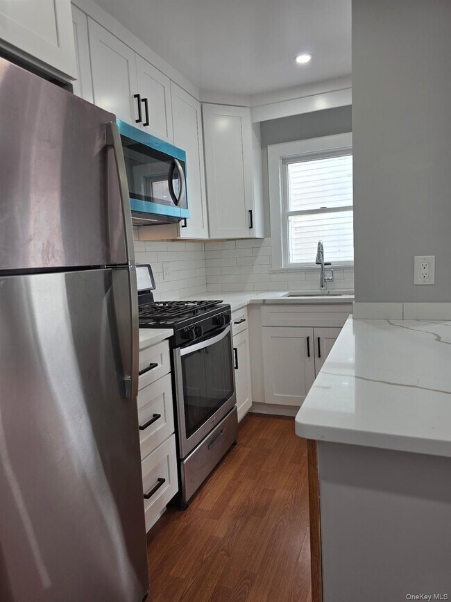 Building Photo - 3 Everett Ave