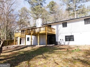 Building Photo - 95 Simpson Dr NE