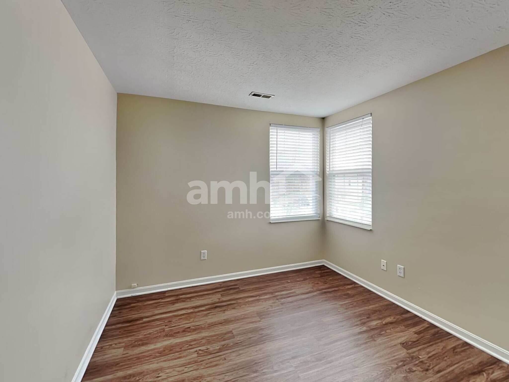 Building Photo - 2571 Allegro Ln