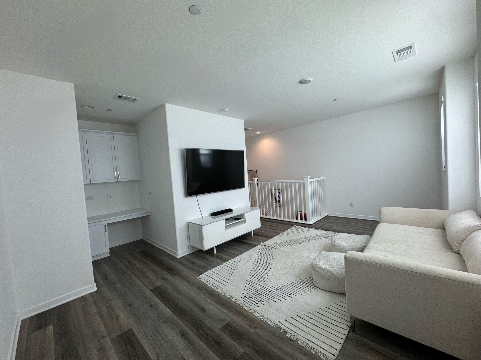 loft and office nook - 13031 Centre Dr