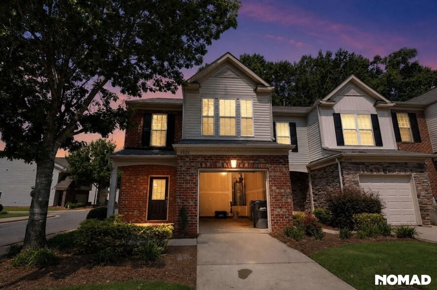 Building Photo - 6032 Carrollton Ln