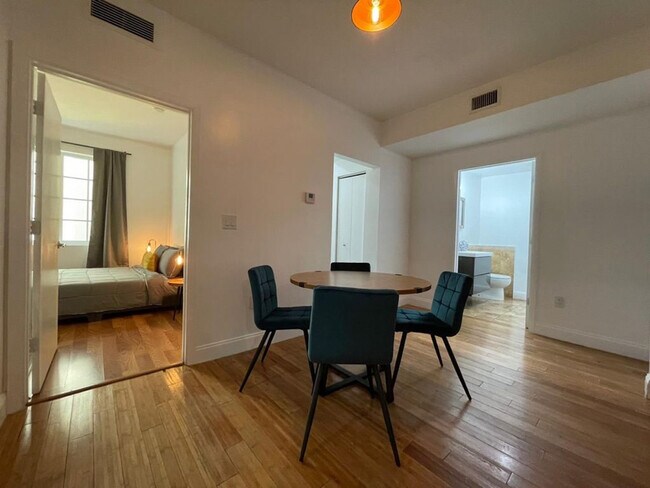 Building Photo - 1500 Meridian Ave