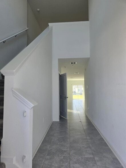 Building Photo - 2330 Amorie Dr