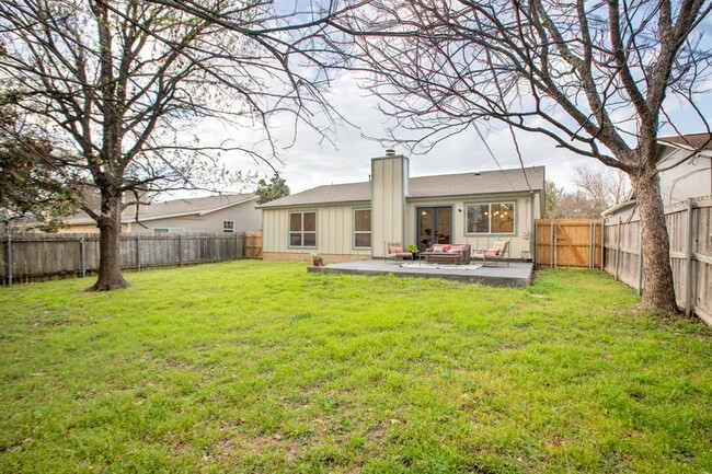 Building Photo - 5505 Porsche Ln