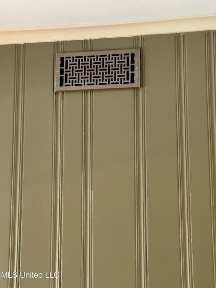 Building Photo - 3564 Cowan Pl