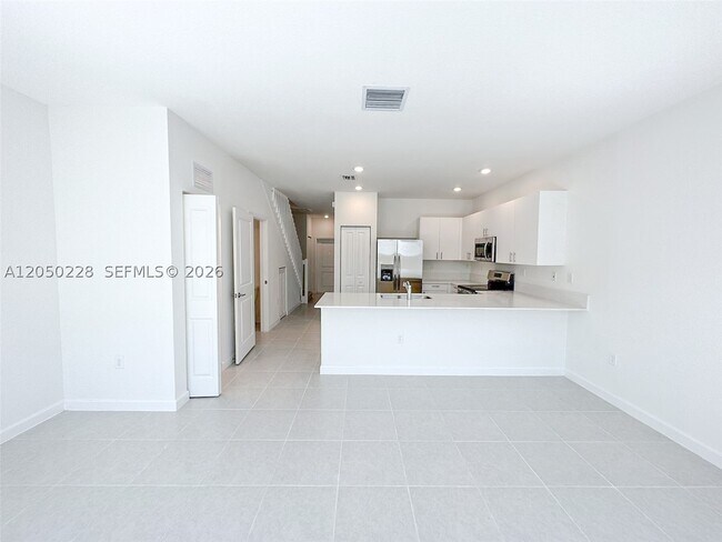 Building Photo - 16280 SW 291st St