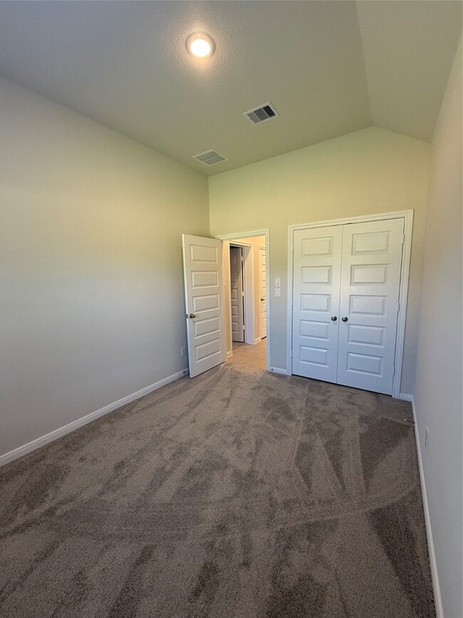 Building Photo - 11840 E Gate Dr