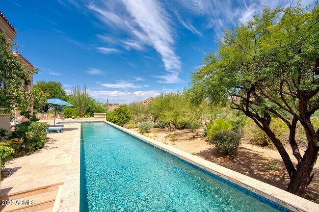 Building Photo - 10420 E Morning Vista Ln