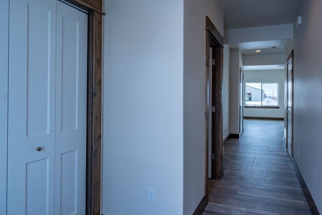 Building Photo - 1265 Baxter Creek Way