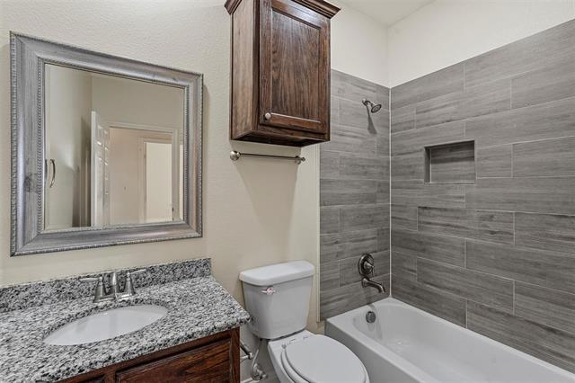 Building Photo - 2103 Oliver St