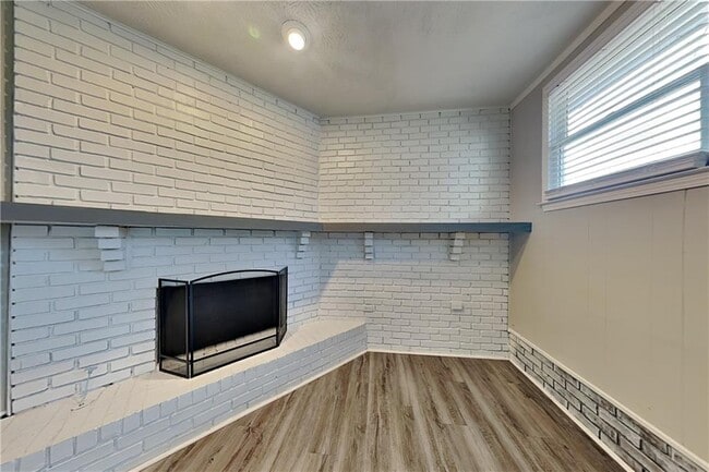 Building Photo - 100 John Christopher Dr