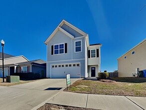 Building Photo - 24 Blue Fescue Way