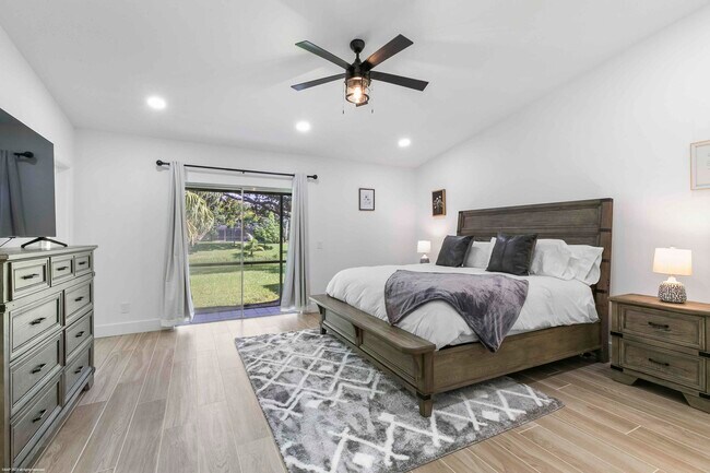 Building Photo - 13781 Barberry Dr