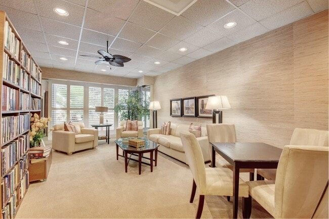 Building Photo - 4201 N Ocean Blvd