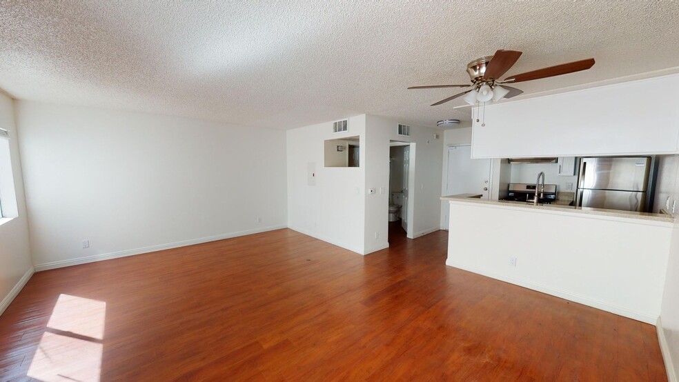 Interior Photo - Regency Detroit Apartments