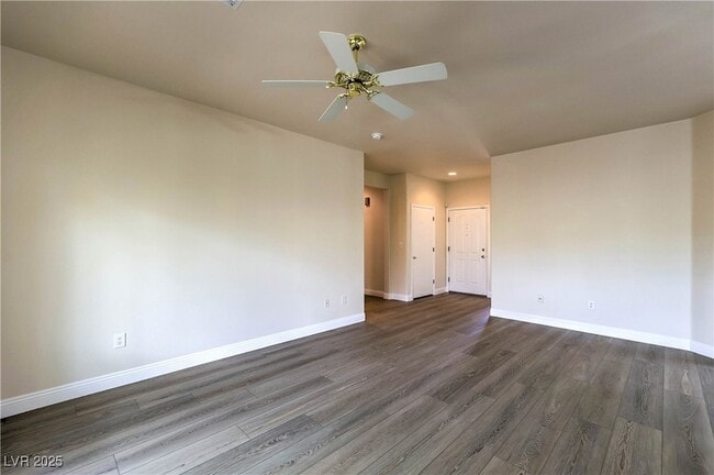 Building Photo - 10634 Sky Meadows Ave