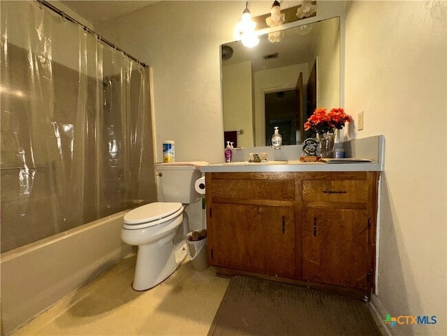 Building Photo - 1810 Gautier Ave