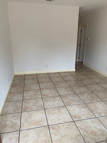 Living Room - 5924 1/2 S San Pedro St