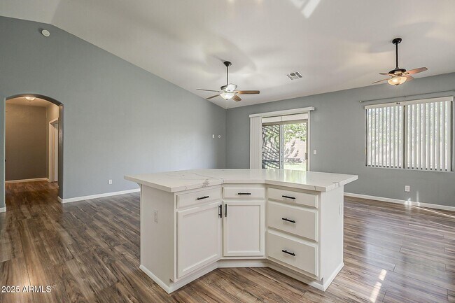 Building Photo - 11344 E Contessa St