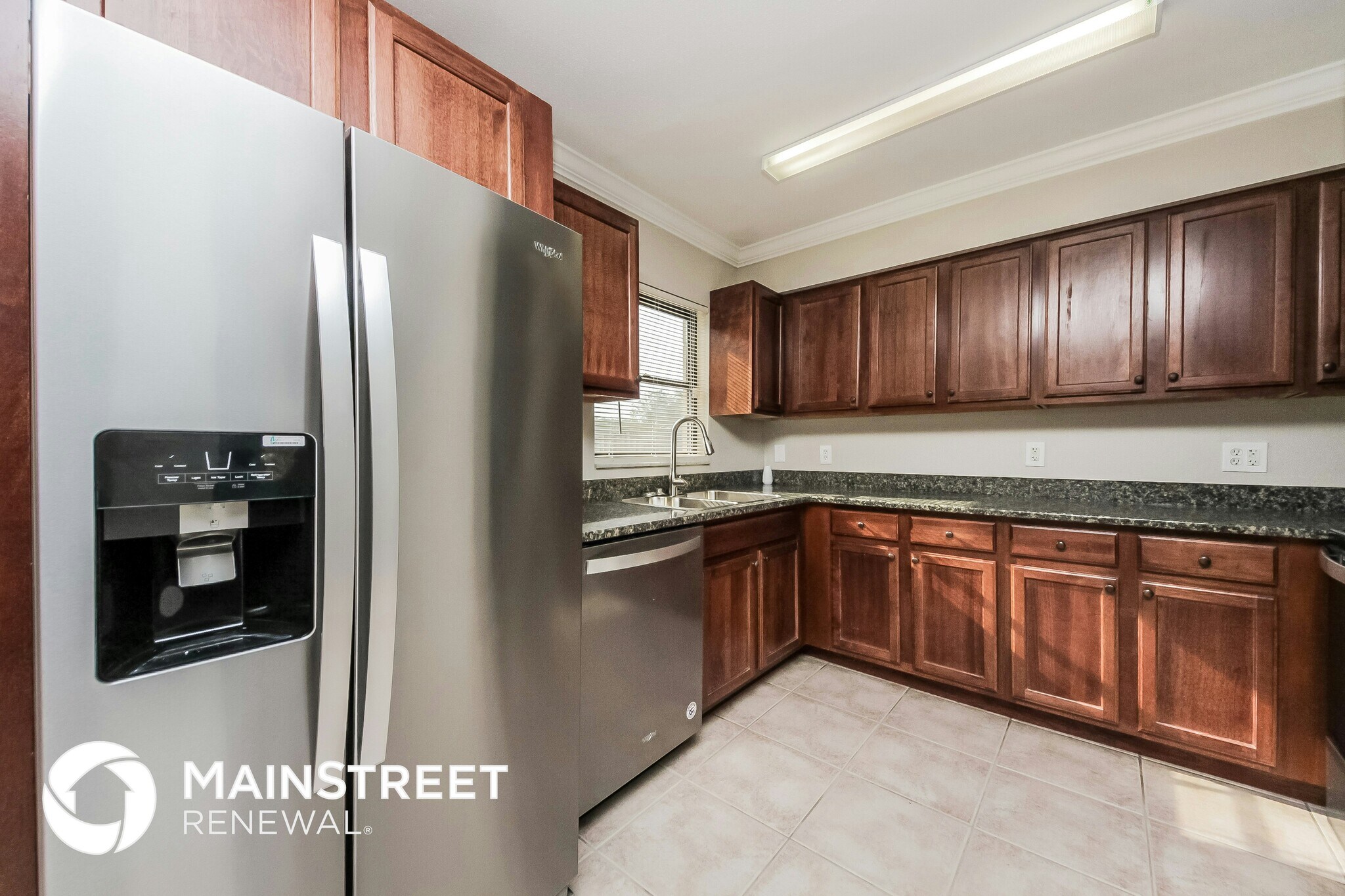 Building Photo - 5116 N Woodcrest Dr