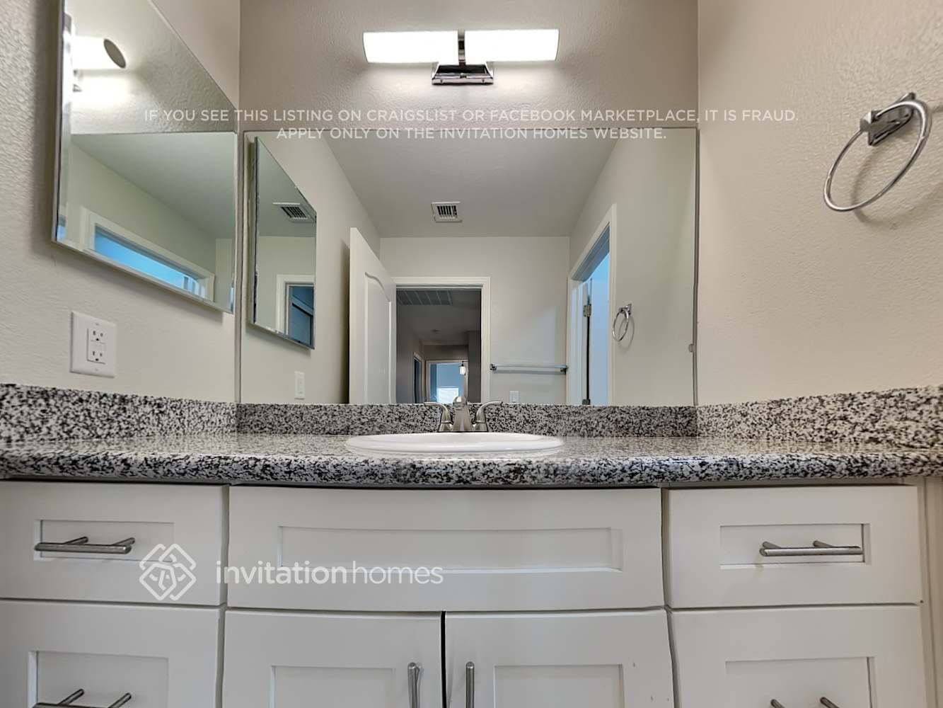 Building Photo - 29467 N Candlewood Dr