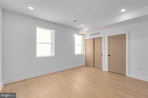 Building Photo - 2350 N 16th St