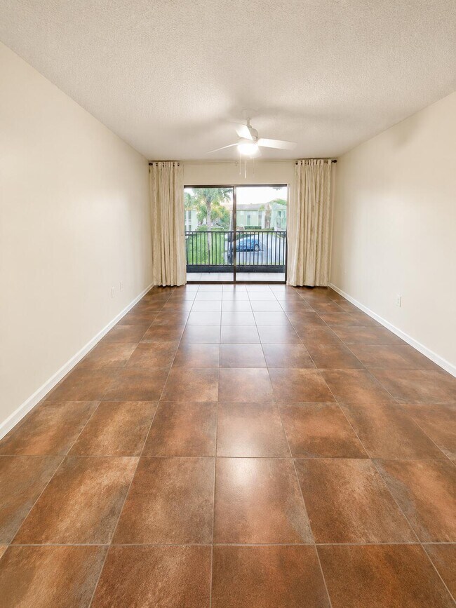 Building Photo - 4147 NW 90th Ave