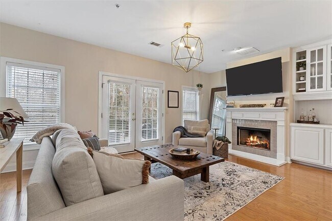 Building Photo - 1168 Stephens St