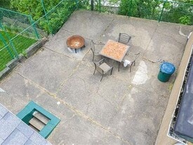 Building Photo - 4740 Juniper St