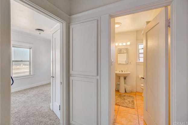 Building Photo - 223 24th St