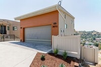 Building Photo - 3870 W Point Dr