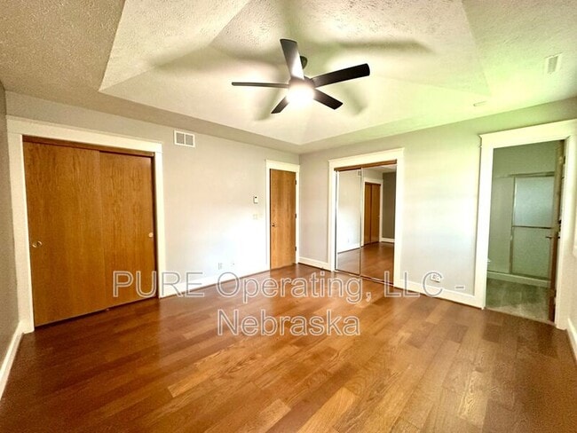 Building Photo - 8108 S 152nd Ave