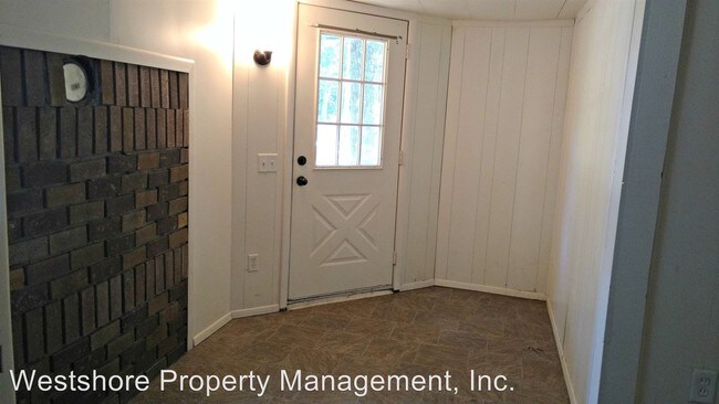 Building Photo - 3 br, 1 bath House - 511 W. Forest Park Rd.