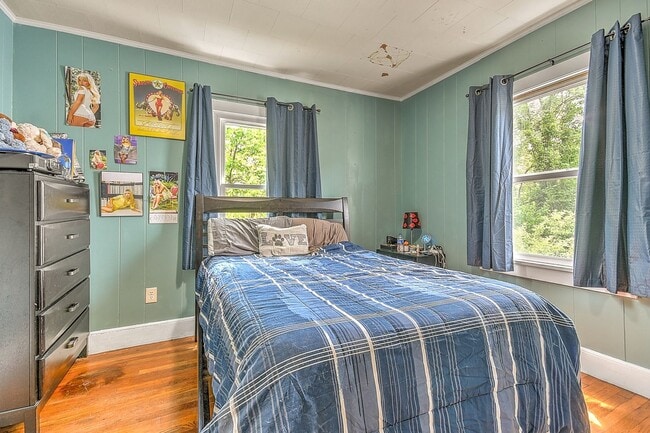 Building Photo - Charming 2BR House in Kingsport