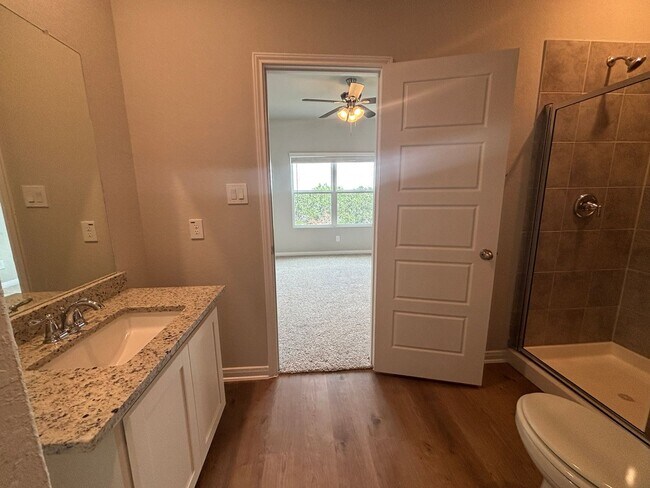 Building Photo - Triple Master Suites 3-Story Townhome