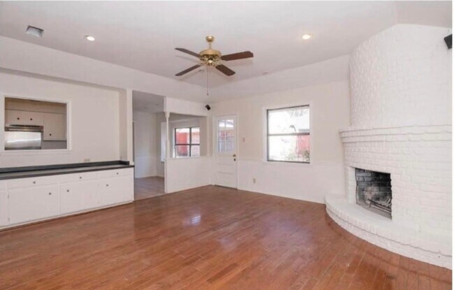 Building Photo - 4800 Gretna Green Ln