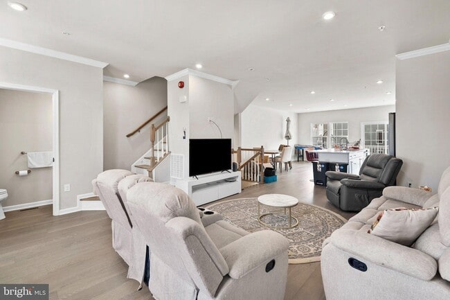 Building Photo - 168 Bishop Wy