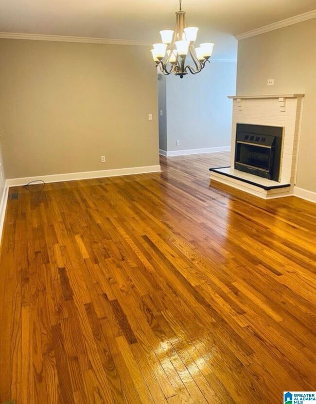 Building Photo - 1000 Highland Rd