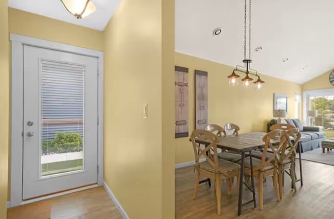 Building Photo - 8043 S Portage Rd